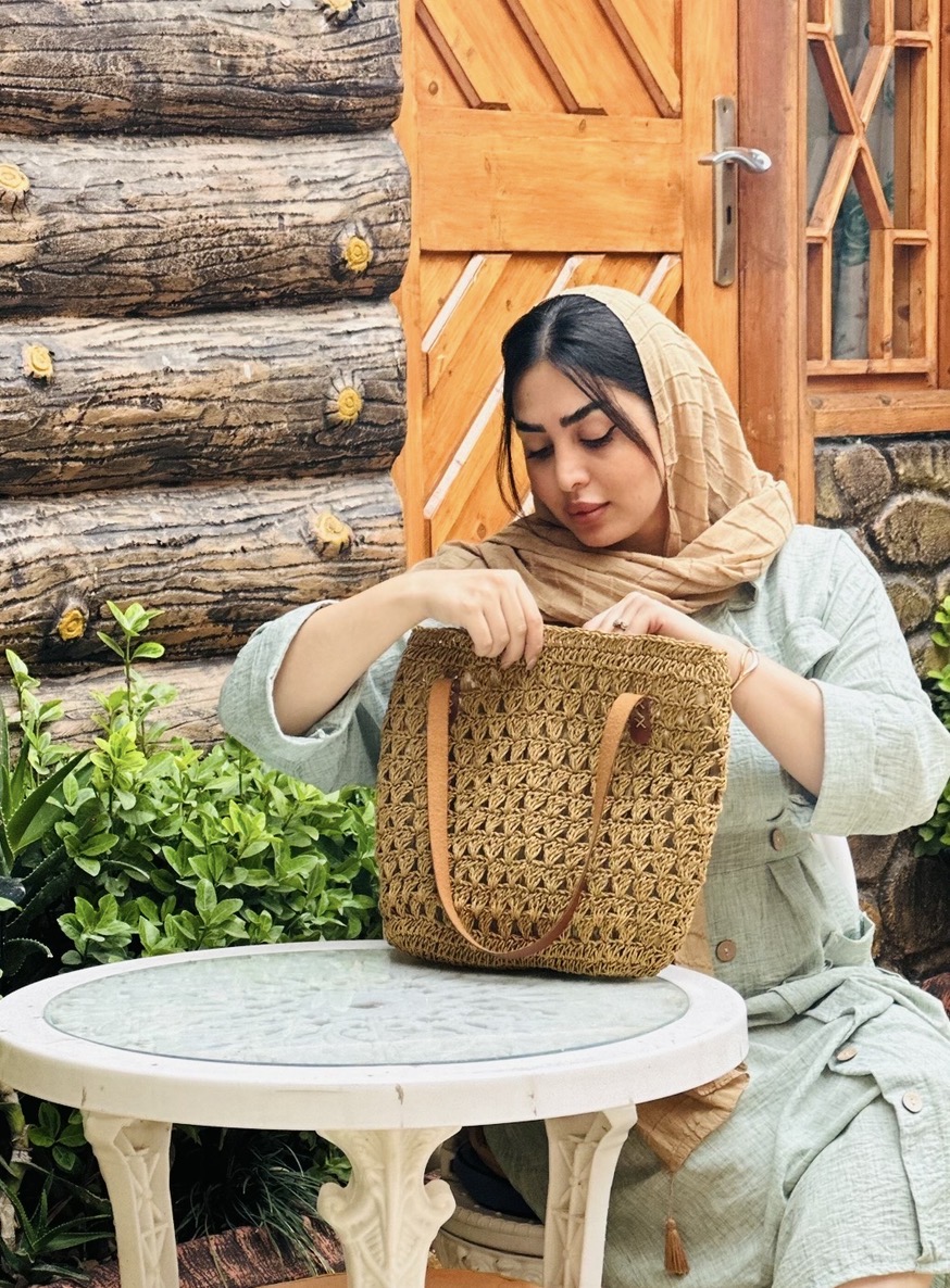 کیف رافیا مدل ستاره ای دست چرمی